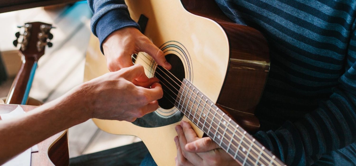 guitar-lessons-1
